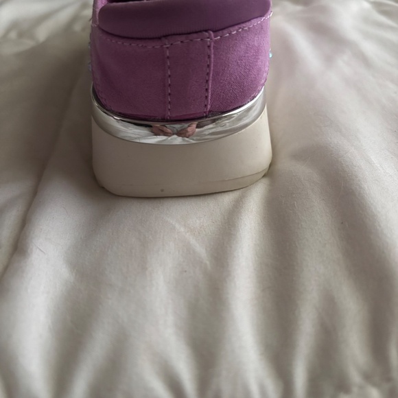 Kenneth Cole Slip On Sneakers - Picture 3 of 5